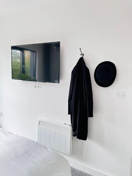 Central Derby Urban 2 Bedroom Flat - An Oasis Of Elegance! Free Parking And Wifi Suitable For Families And Professionals Buitenkant foto