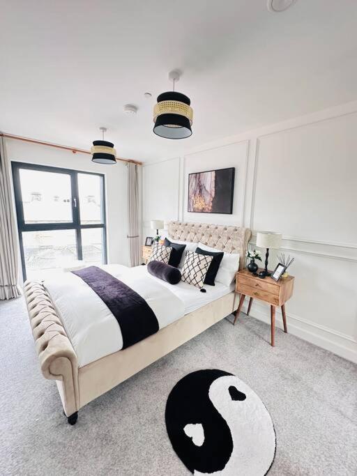 Central Derby Urban 2 Bedroom Flat - An Oasis Of Elegance! Free Parking And Wifi Suitable For Families And Professionals Buitenkant foto